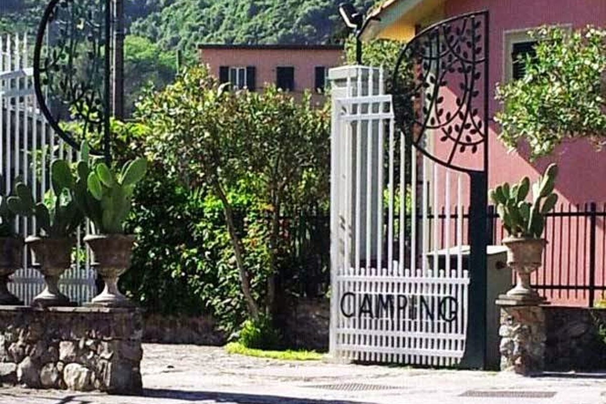 Glamping degli Ulivi campsite in Deiva Marina — photo 3