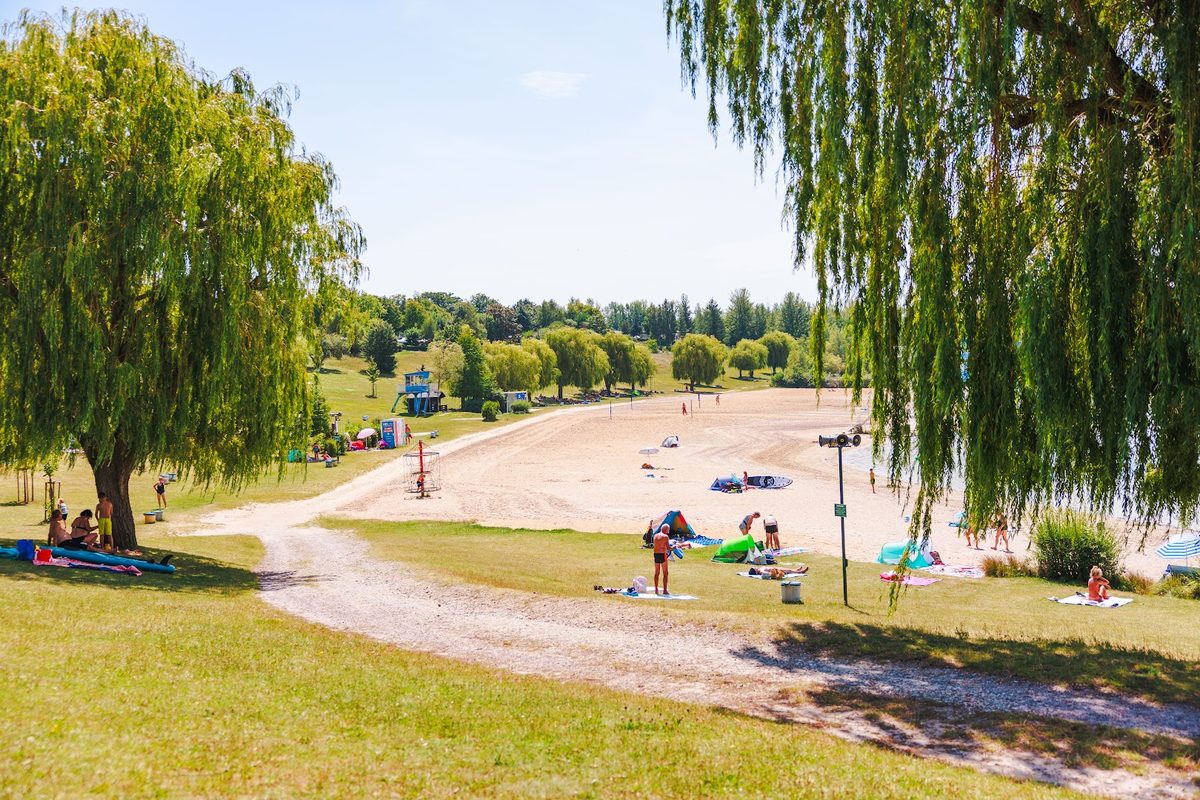 Hasse Campingplatz Und Strandbad campsite in Braunsbedra — photo 3