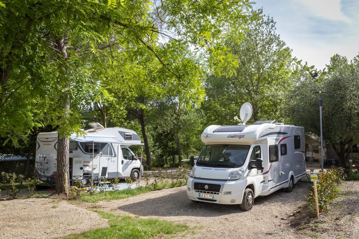 Hu Firenze Certosa Camping in Town campsite in Bottai — photo 3