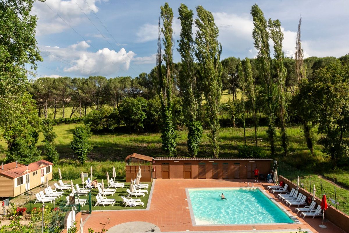 Hu Firenze Certosa Camping in Town campsite in Bottai — photo 5