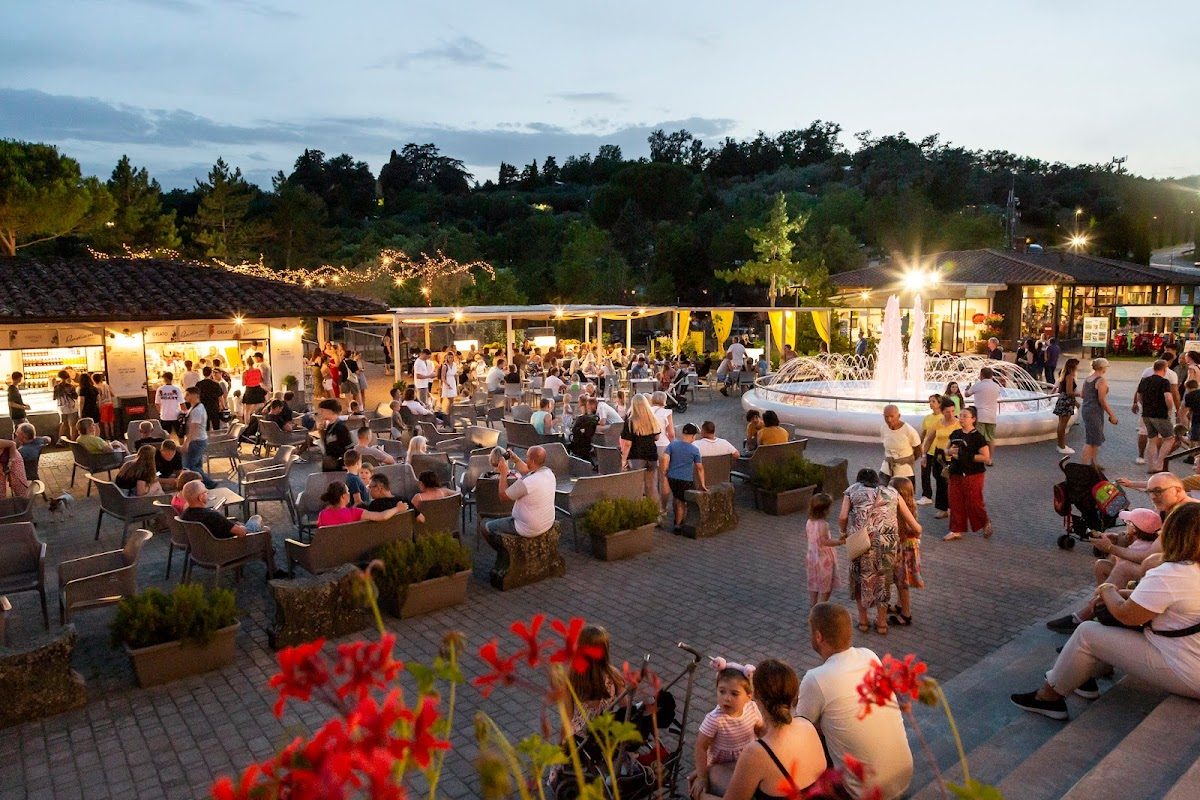 hu Norcenni Girasole Village campsite in Figline Valdarno — photo 4