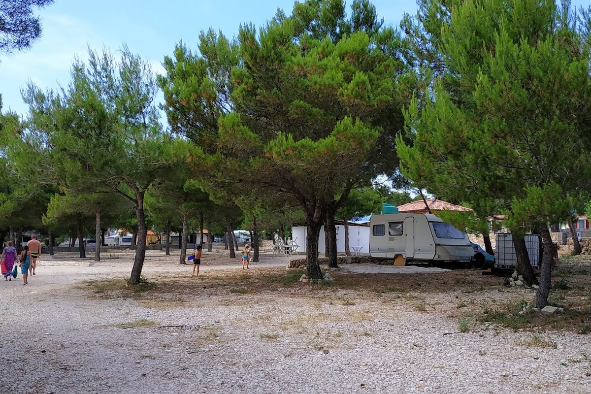 Kamp Maslina Drage campsite in Drage — photo 4