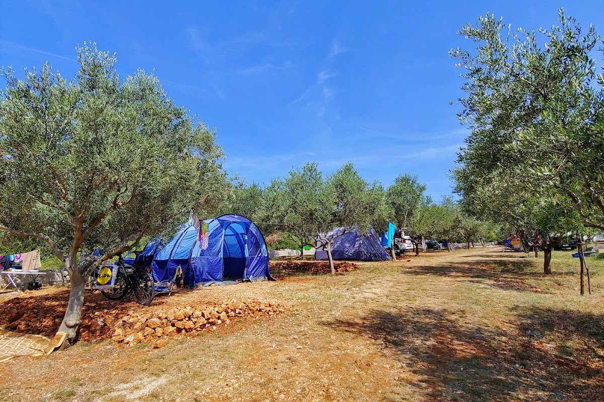 Kamp Punta Jerta campsite in Pinezići — photo 3