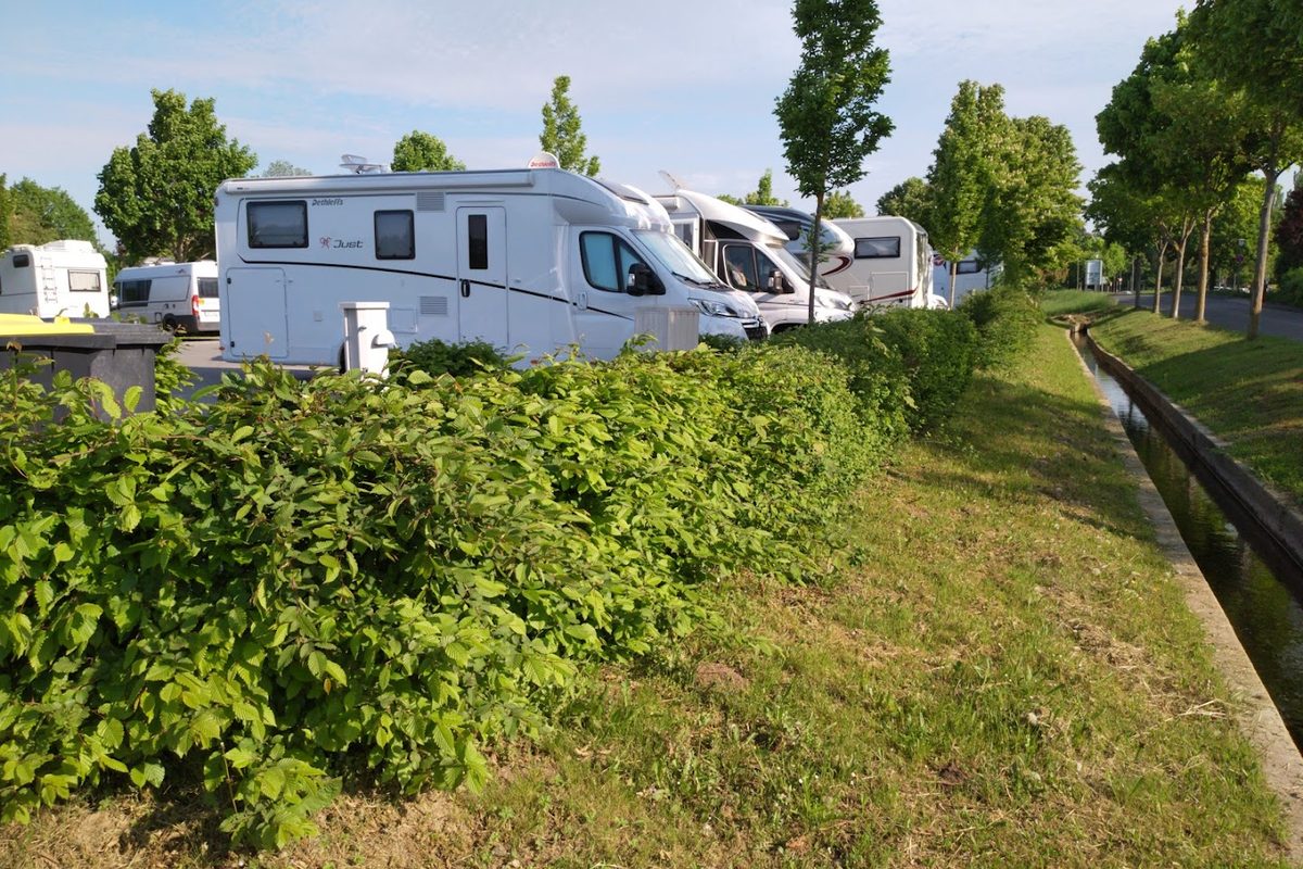 Kassel Camping & Wohnmobilplatz campsite in Kassel — photo 4