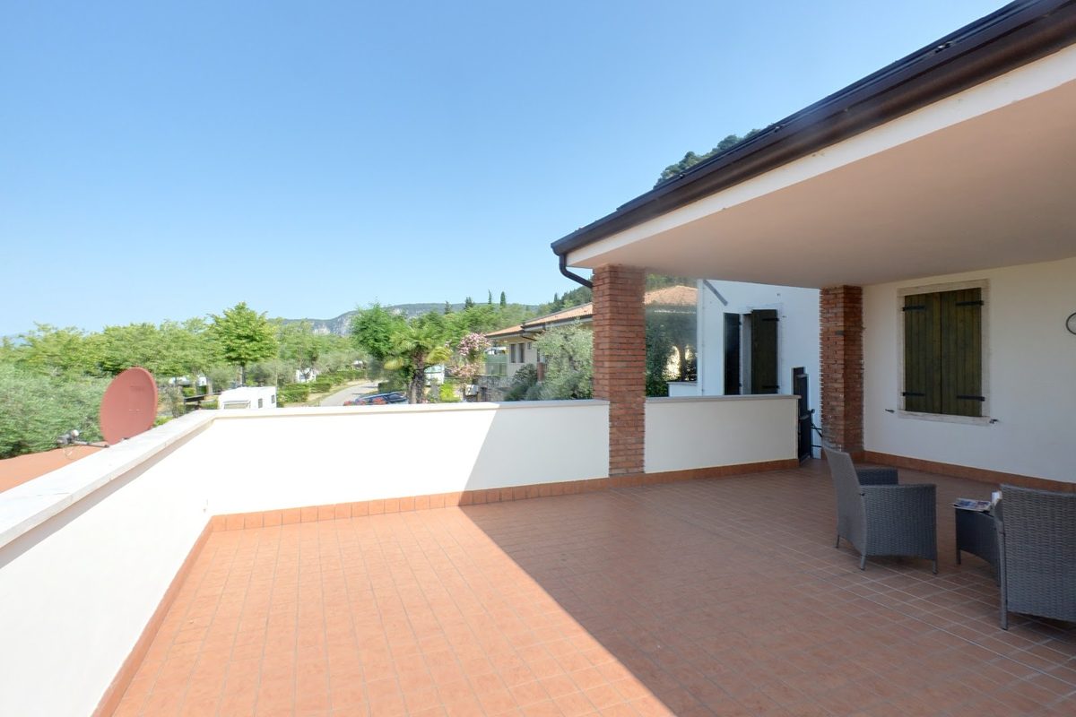 La Rocca Camping Village campsite in Bardolino — photo 4