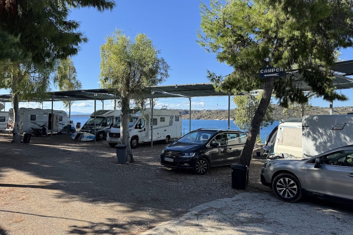 Lefka Beach Camping campsite in Vivári — photo 3