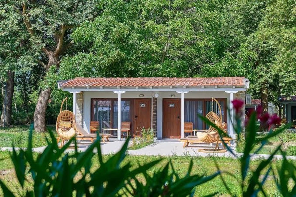 Olympios Zeus Hotel & Bungalows campsite in Litóchoro — photo 4