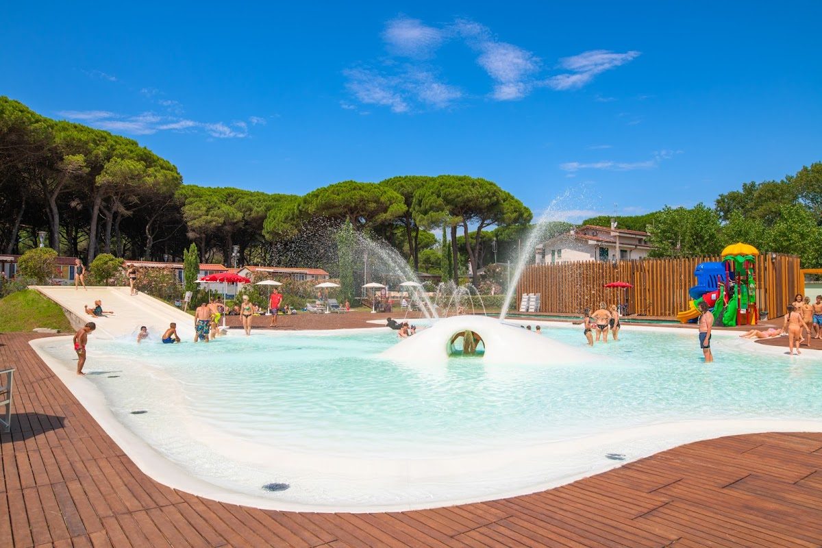 Pineta Sul Mare Camping Village campsite in Cesenatico — photo 2