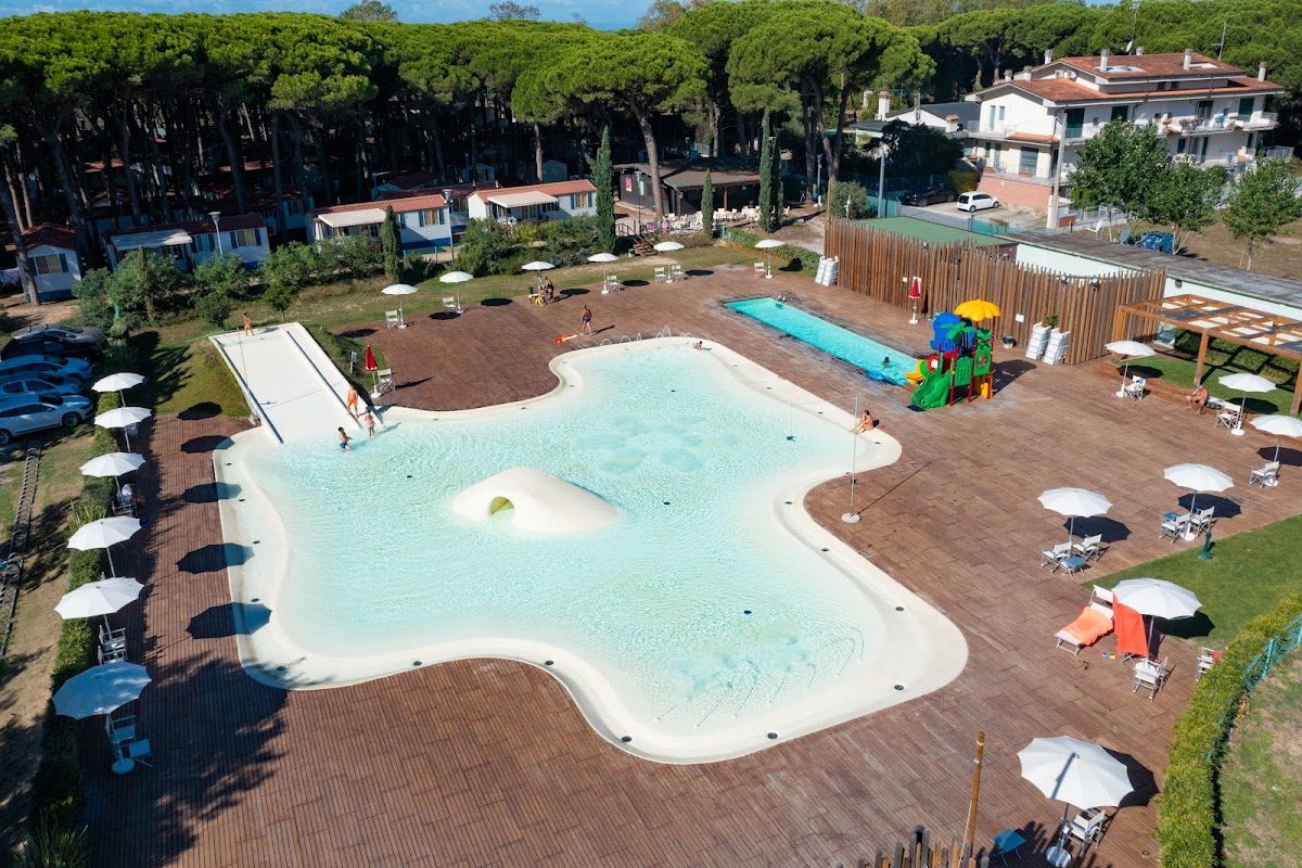 Pineta Sul Mare Camping Village campsite in Cesenatico — photo 3