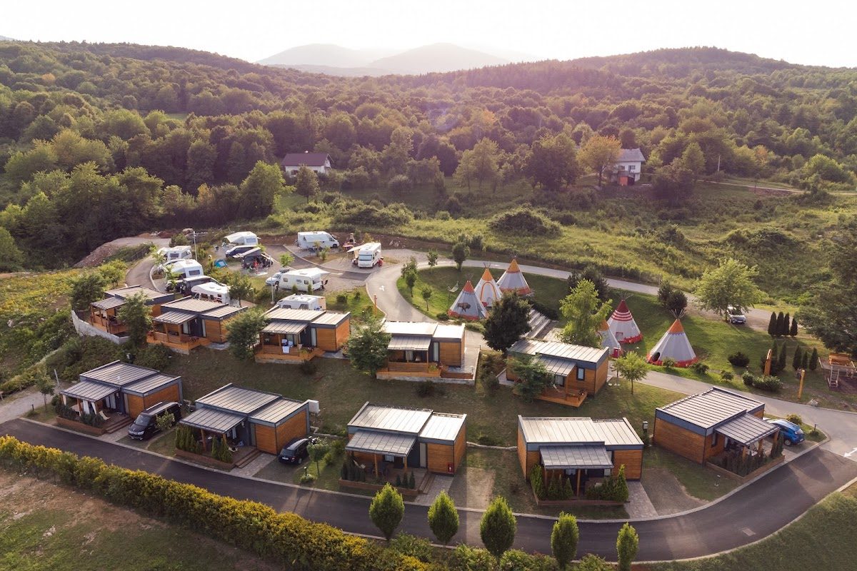 Plitvice Holiday Resort campsite in Rakovica — photo 3