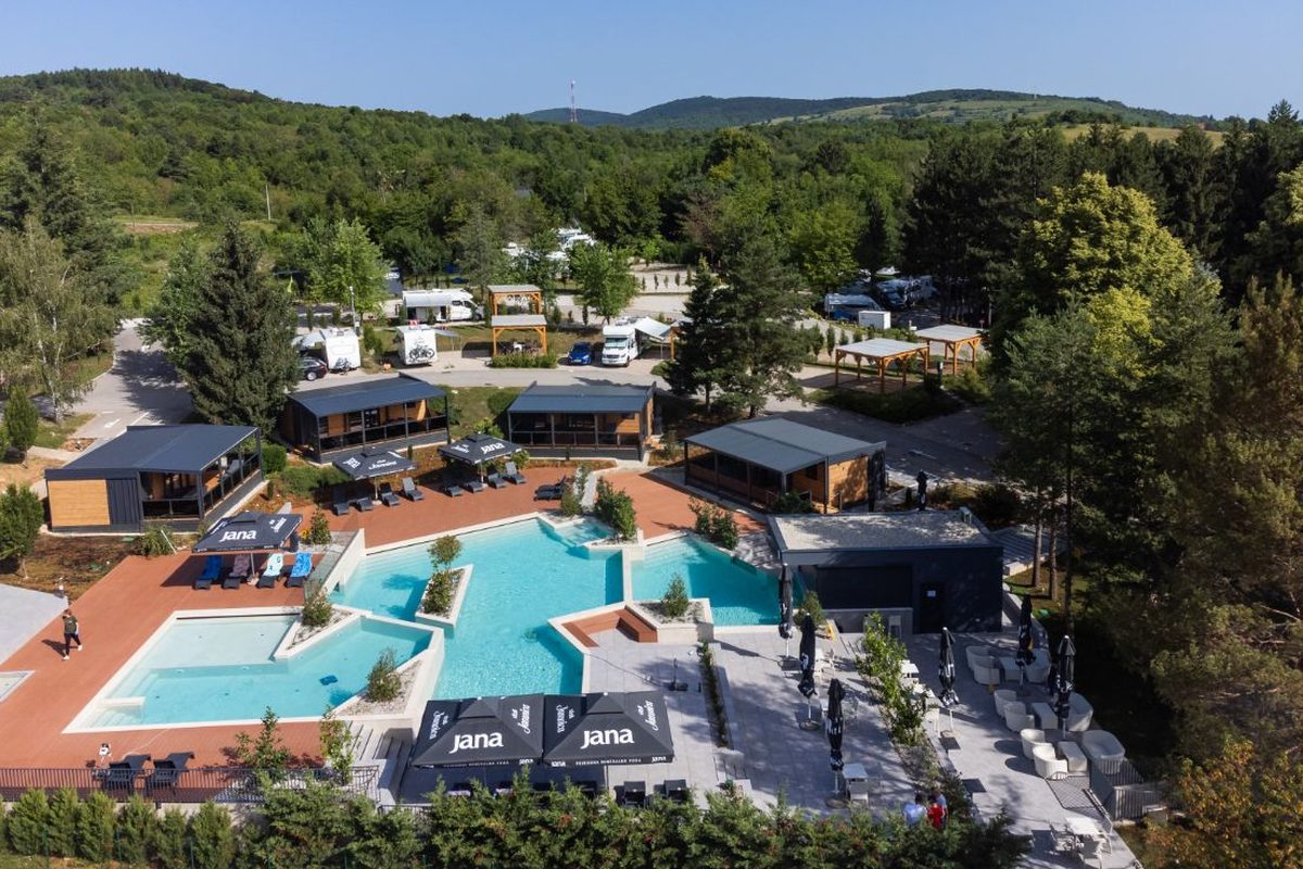 Plitvice Holiday Resort campsite in Rakovica — photo 5