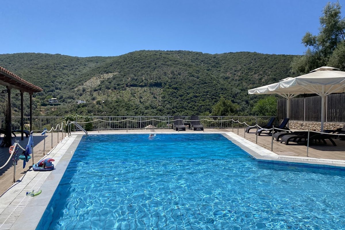 Poros Beach Camping Bungalows campsite in Póros — photo 4