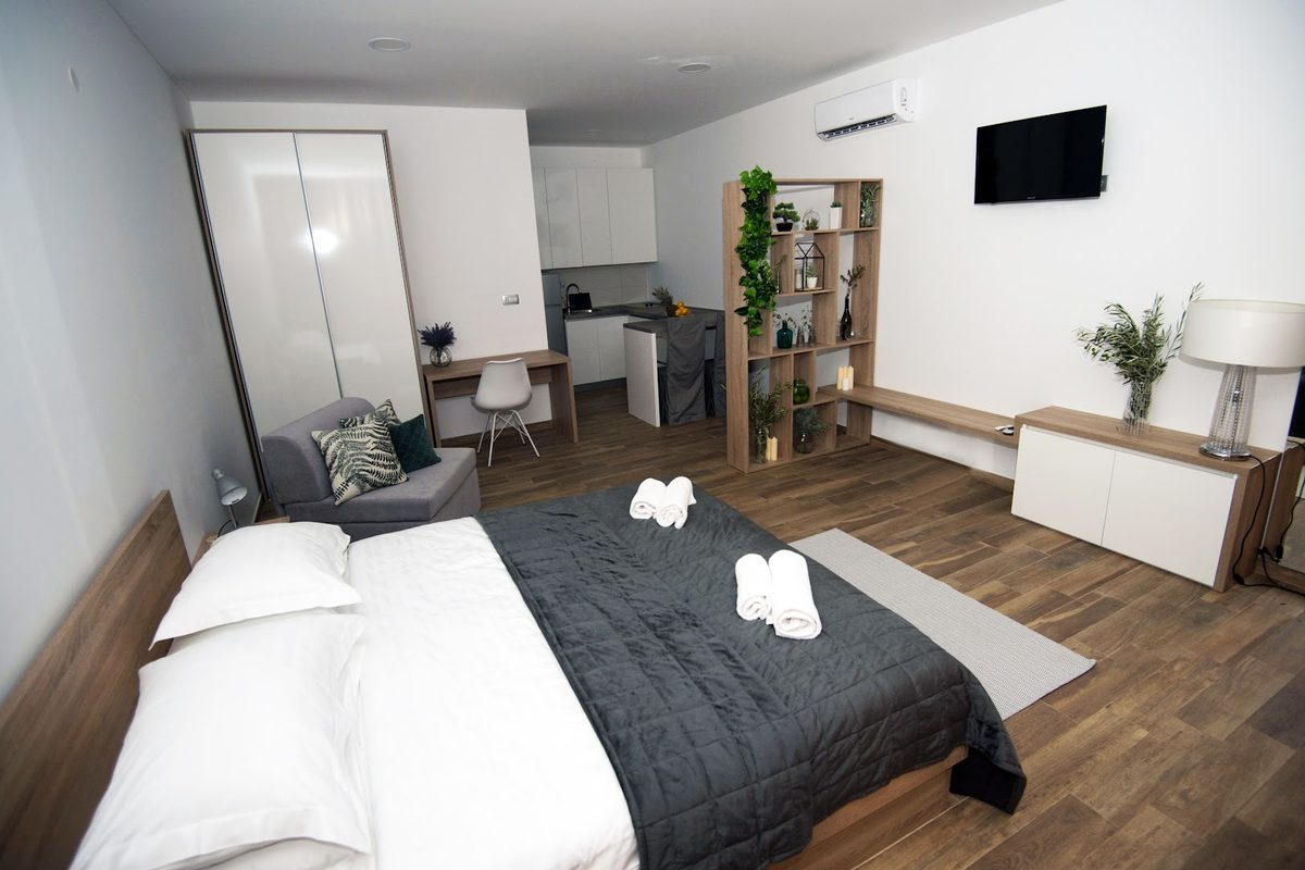 Poseidon Mobile Home Resort campsite in Makarska — photo 2
