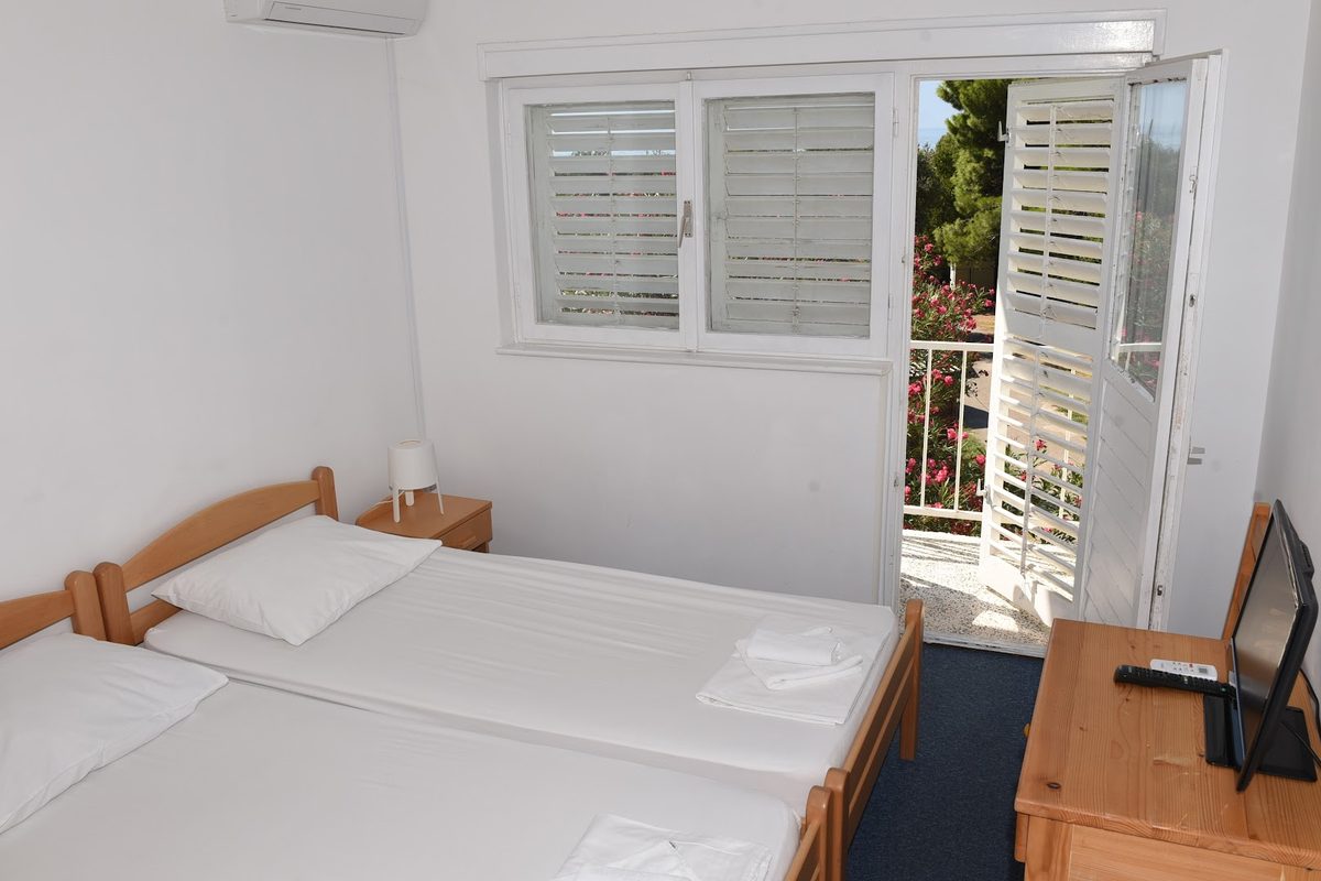 Resort Dalmatia campsite in Zaostrog — photo 2