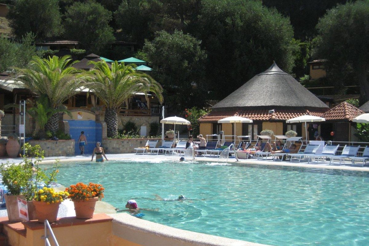 Resort Villaggio Baia del Silenzio campsite in Palinuro — photo 3