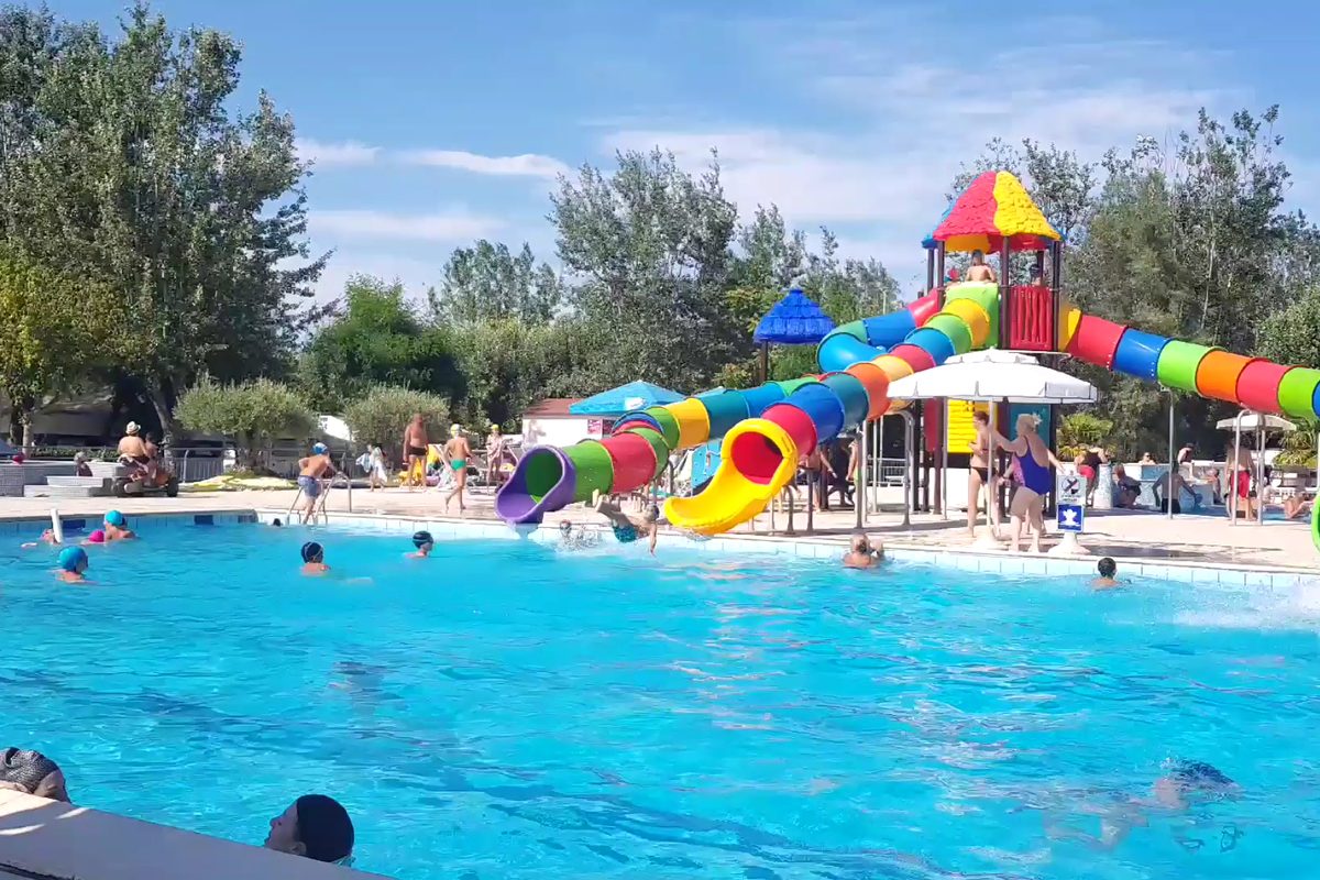 Stork Family Collection - Club del Sole campsite in Roseto degli Abruzzi — photo 4