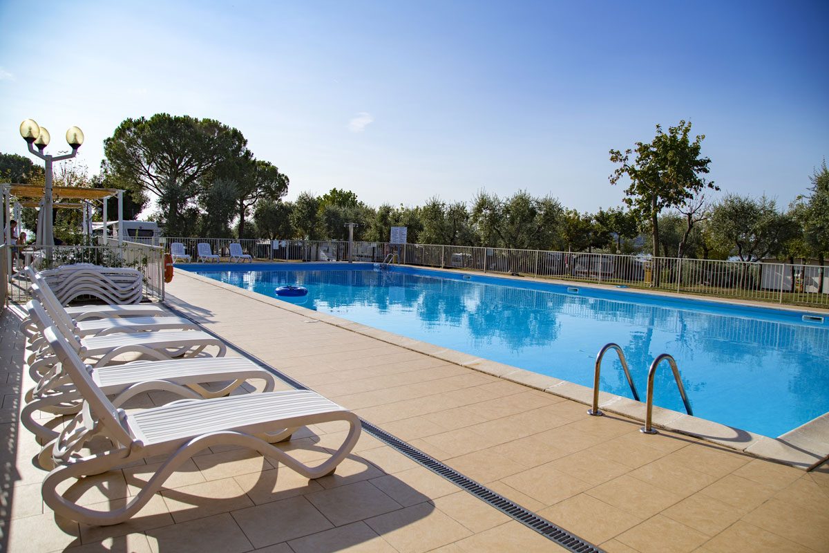 Vacanze Glamping Boutique campsite in San Felice del Benaco — photo 3