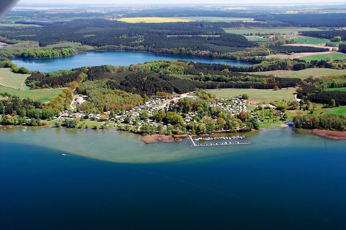 Wald- und Seeblick Camp campsite in Zislow — photo 2