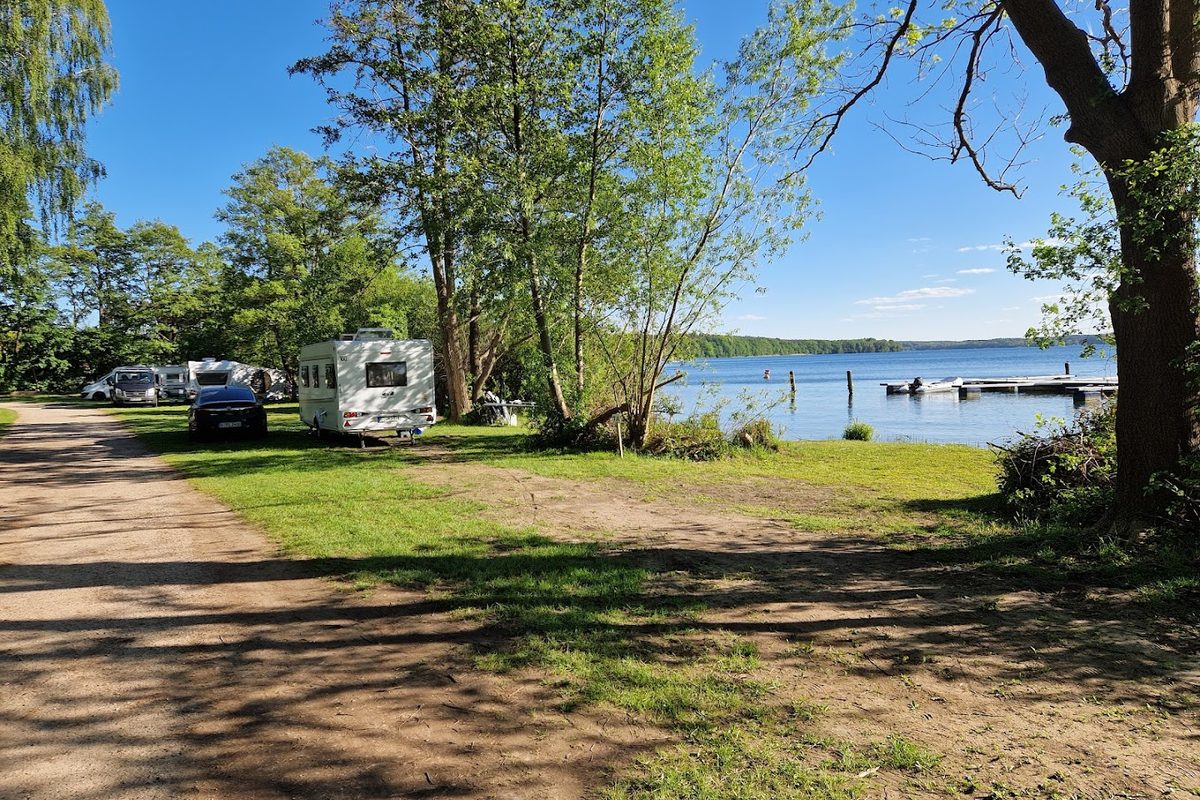 Wald- und Seeblick Camp campsite in Zislow — photo 5